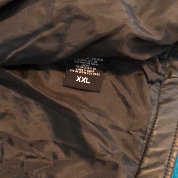 Black leather jacket - Picture 3 of 3